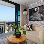 Luxury 16 On Bree Apartments