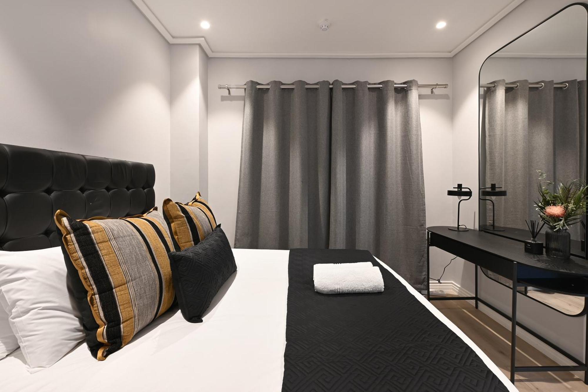 Luxury 16 On Bree Le Cap