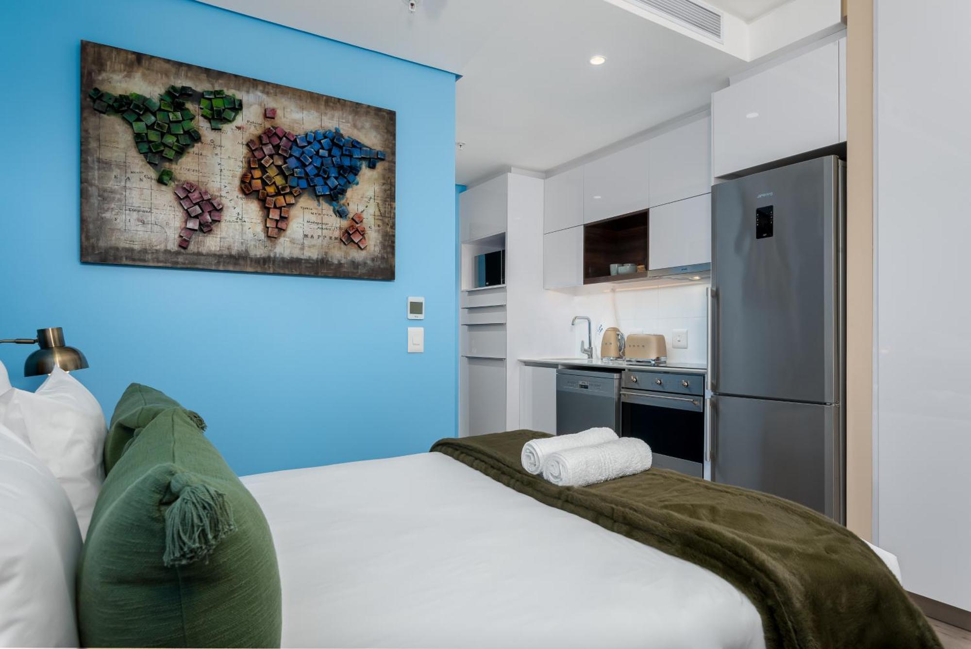Luxury 16 On Bree Cape Town